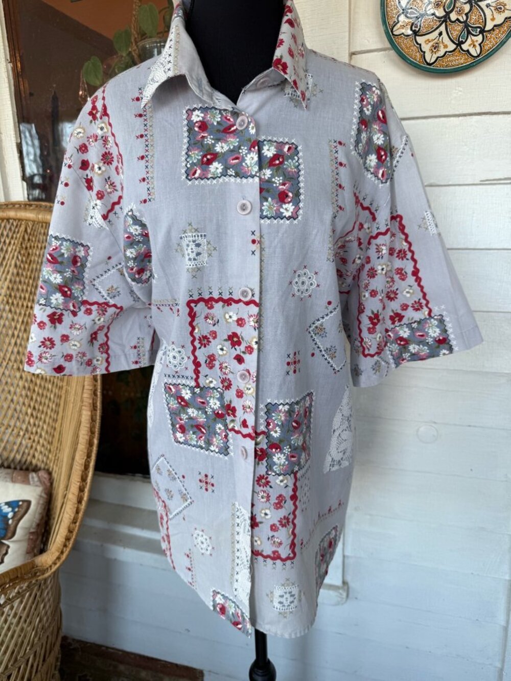 Vintage 70's Tapestry Cotton Blend Button Blouse Gred Red Floral XL
